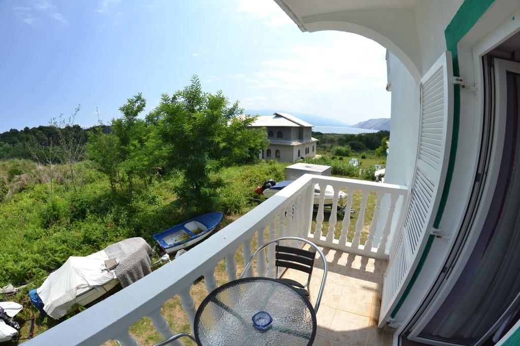 Apartmani Jenny I Tania Lopar Exterior photo